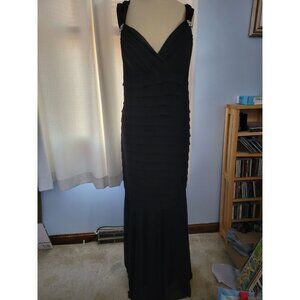 R & M Richards Woman 16W Black Long Gown w/pleated dress and sleeveless shoulder